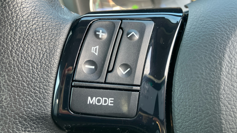 Toyota Yaris 1.5 Hybrid Icon Tech 5dr CVT Hybrid Hatchback